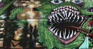 Monster Graf Detail, Cobalt Hotel